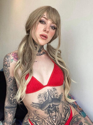 Pack de Kelly Medanie OnlyFans + 8 Videos