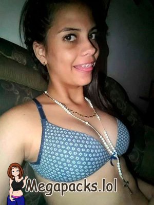 La amiga de mi hermana tiene unas ricas tetas