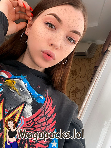 Pack de Milana (charming_girl) ♥ OnlyFans + 88 Videos