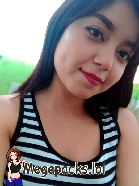 Llenando el ano de leche a pendejita caliente + 2 Videos